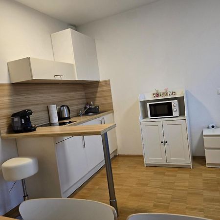 Ferienwohnung Koeln ภายนอก รูปภาพ